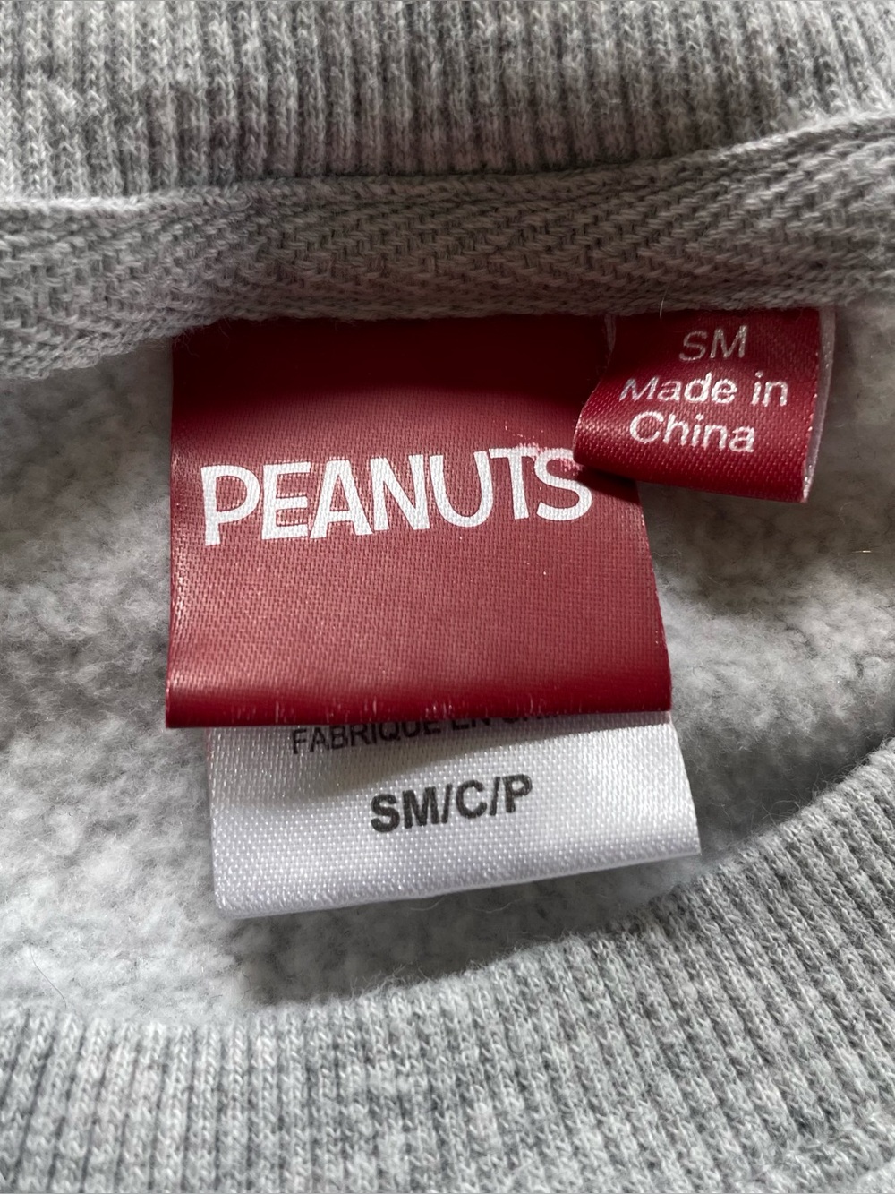 Peanuts Oversized Sweater size S - Picture 4 of 11